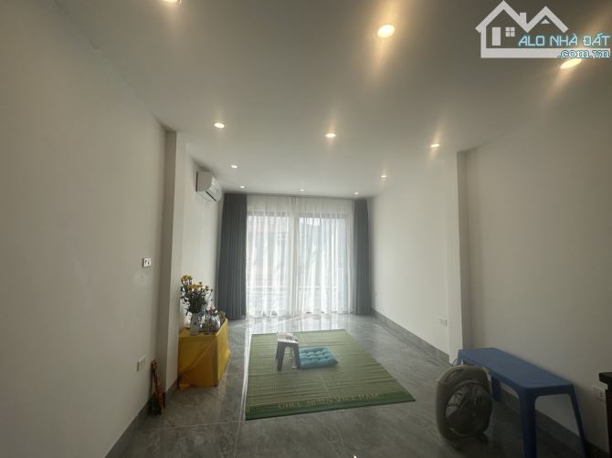 Ô TÔ VÀO NHÀ - MẶT NGÕ TO-NHÀ ĐẸP - MỚI KOONG - THANG MÁY - KINH DOANH - DÒNG TIỀN-TÂY HỒ - 2