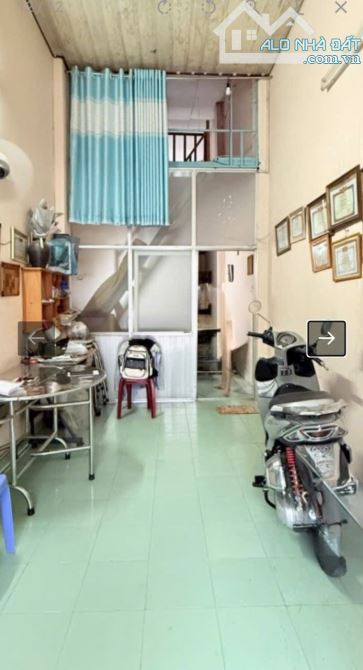 Mặt tiền khu phân lô Linh Đông, 2 tầng, 30m2, giá 3.2 tỷ - 2