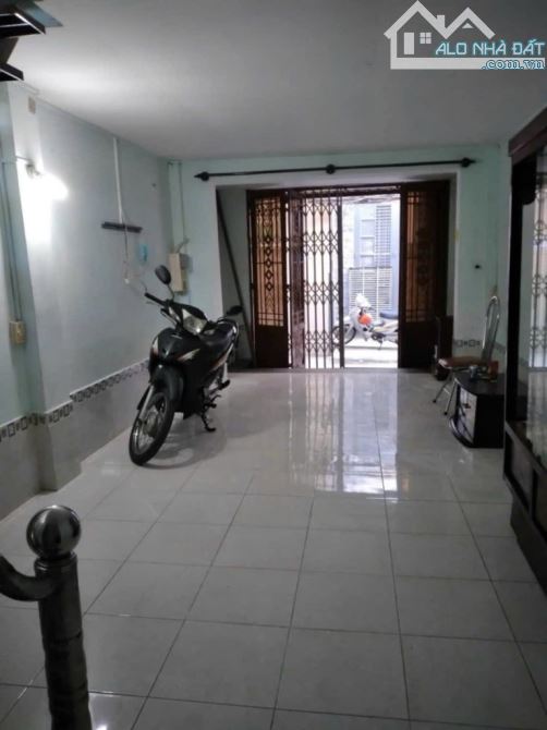 Bán nhà Xô Viết Nghệ Tĩnh, gần quận 1, DT 33m2, Giá 4,1 tỷ - 2
