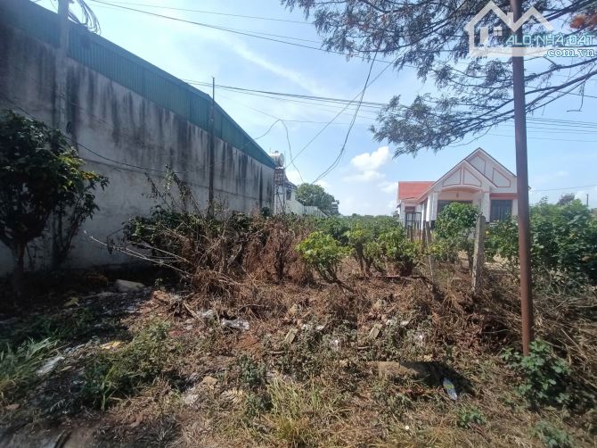 bán đất MT Ql27 dt 8x43m tc100m2 giá 4,3ty - 2