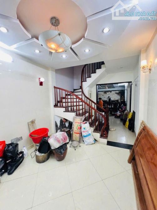 💥BÁN NHÀ SIÊU ĐẸP TRẦN DUY HƯNG - 52M2 x 5 TẦNG - FULL NỘI THẤT- 30M RA Ô TÔ giá 12.8 tỷ - 2