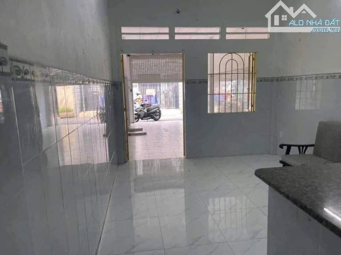 cần bán nhà c4 BTCT dt công nhận 100m2 4x25 chợ 339 Phước Long B - 2