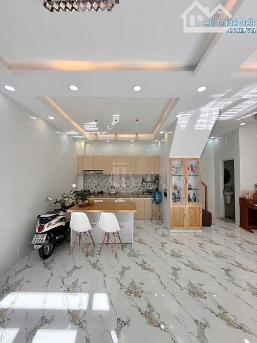 🔥🔥🏠 LÊ VĂN SỸ HẺM XE HƠI THÔNG CỰC ĐẸP 💫6.3*7 💫47m2 CN ĐỦ - 2 TẦNG 3PN 3WC FULL NỘI T - 3