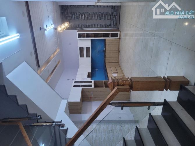 Nhà Bán 4 Lầu . Hẻm 8m . Phạm Văn Chiêu .Gò Vấp . 4 x18 . Chỉ 9 tỷ 8 - 3