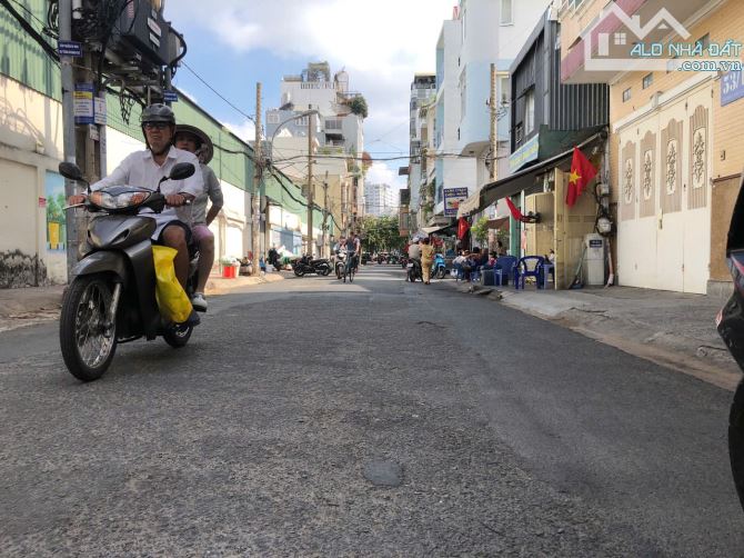 BÁN NHÀ  MẶT TIỀN VÍP Q1.TRẦN  KHÁNH DƯ. 4X11,5. 4 TẦNG.THANG MÁY HĐT 40 TRIỀU.GIÁ 14 TỶ. - 3