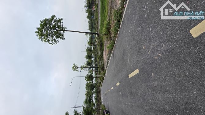 B.Á.N ĐẤT ĐẤU GIÁ ĐAN PHƯỢNG , PHÂN LÔ, Ô TÔ TRÁNH , THOÁNG TRƯỚC SAU 80M2, 7 TỶ 5 - 3