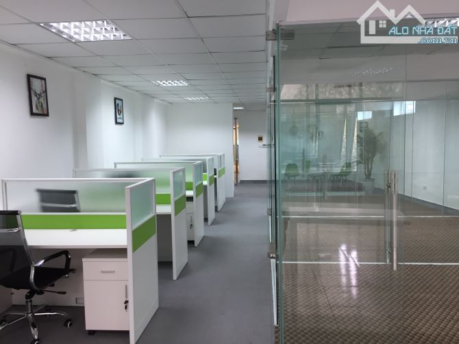 CHo thuê văn phòng tòa nhà 12 tầng, Tại Cửa Bắc Dt trống 125m2, 250m2 giá chỉ từ 208k/m2 - 3