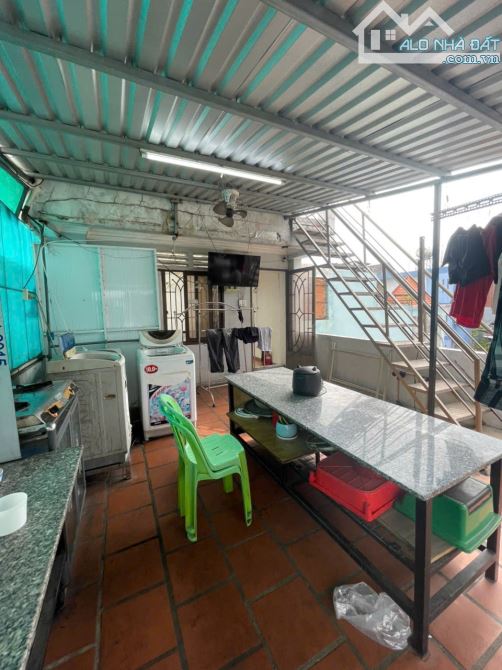 Cho thuê nhà 69/1 Nguyễn Gia Trí, P25, Q.Bình Thạnh 4.5x18m, 5 tầng - Giá thuê 52tr TL - 3