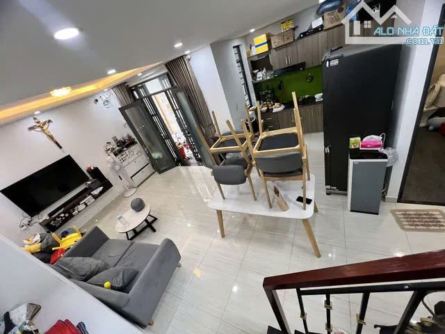 View ngắm tiếp viên hàng không, 91m2, 3 tầng, HXH Bạch Đằng chỉ 16.8 tỷ - 3