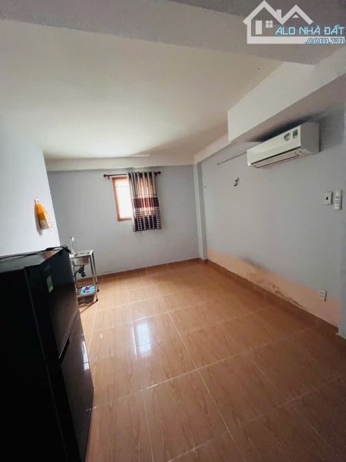 SÁT Q1- NHÀ ĐẸP 5 TẦNG ĐƯỜNG ĐINH TIÊN HOÀNG 50M2- 6PN - DÒNG TIỀN 30TR/THÁNG –SỔ NỞ HẬU - 3