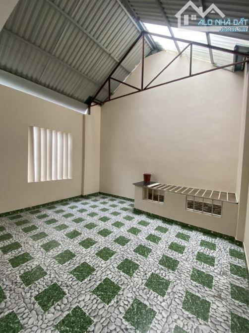 CHỈ 1 CĂN - NHÀ ĐẸP ĐỊNH CÔNG - PHÂN LÔ, Ô TÔ ĐỖ GẦN VÀNH ĐAI 2.5 - 4