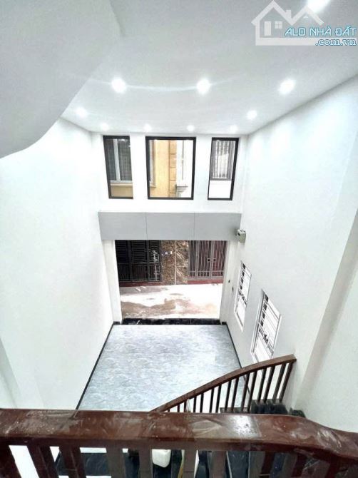 Bán nhà  Tả Thanh Oai ô tô đỗ gần nhà, ngõ nông, lô góc DT 48m,5 tầng, MT4,4m chào 7,4 tỷ - 4