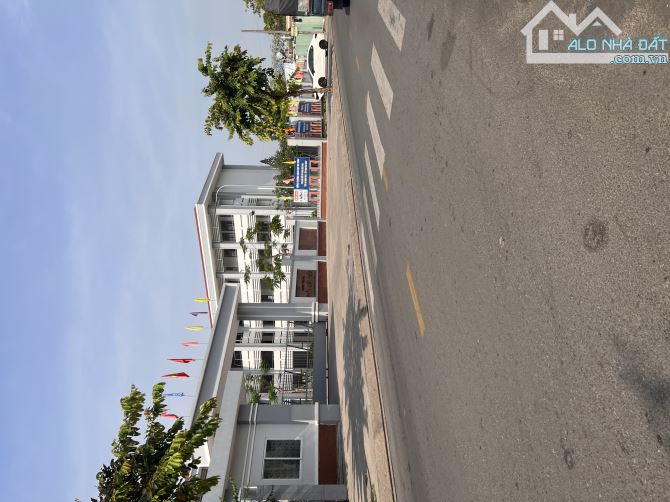 🧲🔴Nhà NGỘP BANK 180m💰6 tỷ 78 , Lê Văn Khương, Thới An, Quận 12 Dt: 7,5x24m cấp 4 Đường - 4