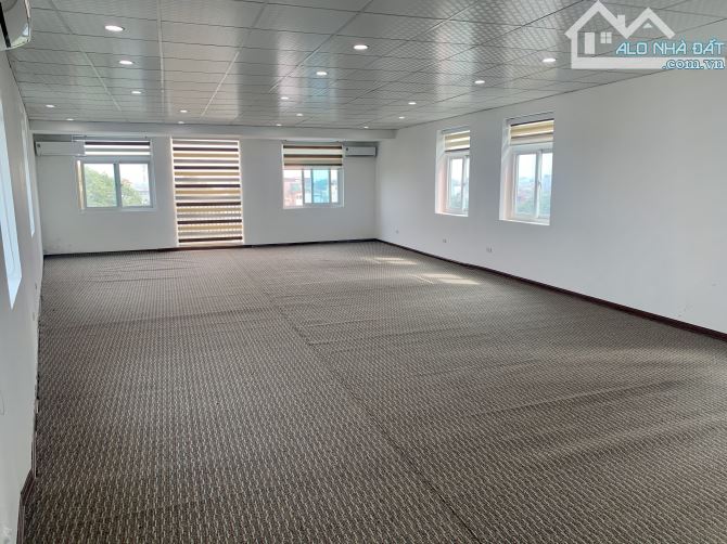 CHo thuê văn phòng tòa nhà 12 tầng, Tại Cửa Bắc Dt trống 125m2, 250m2 giá chỉ từ 208k/m2 - 4
