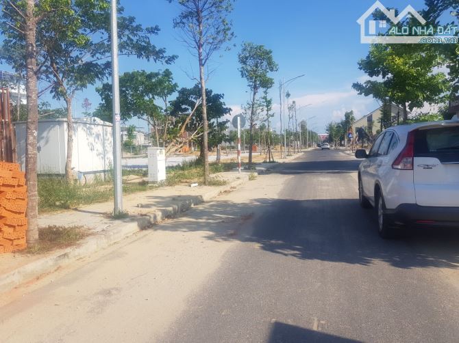MẶT TIỀN PHAN THÁI ẤT KHU ĐÔ THỊ NGỌC BẢO VIÊN - 4