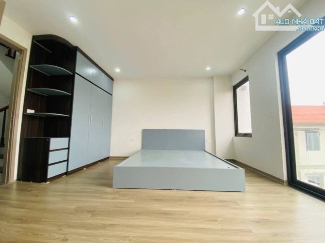 BÁN NHÀ PHỐ THẠCH BÀN LONG BIÊN 6 TỶ 6 TẦNG ,38 M, MT 5M,FULL NT, Ô TÔ, KINH DOANH, - 4
