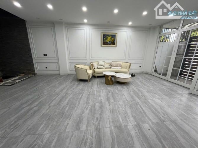 VỊ TRÍ VÀNG - KINH DOANH - OTO TẢI TRÁNH- THANG MÁY - VỈA HÈ - 4