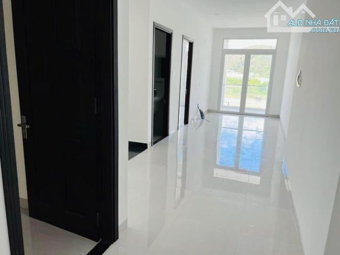 Bán Nhà 3 Tầng Mặt Tiền Võ Nguyên Giáp - 4