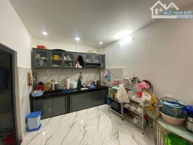 Bán gấp nhà Đẹp Kinh Doanh Linh Chiểu, Thủ 56m2, chỉ 4.6 tỷ, Mt 4.5m . - 4