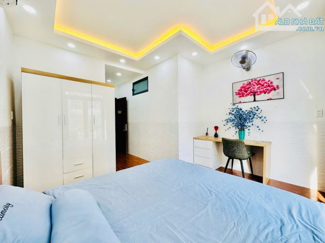 BÁN NHÀ ĐẸP PHAN HUY ÍCH – HẺM XE TẢI 8M – 3 TẦNG – THU NHẬP ỔN ĐỊNH – CHỈ NHỈNH 7 TỶ - 4