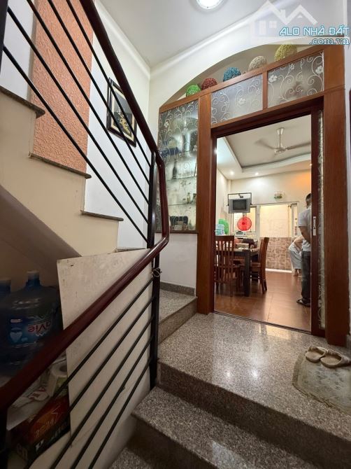 TÔ HIẾN THÀNH - QUẬN 10 - HẺM 6M 1/ XE HƠI NGỦ TRONG NHÀ - DT:63M2 - 4 TẦNG - NHỈNH 13 TỶ - 4