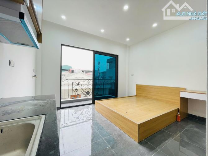 Siêu dòng tiền 10% CCMN Kim Giang 8 tầng thang máy 18 phòng doanh thu 1 tỷ giá chỉ 11 tỷ - 4
