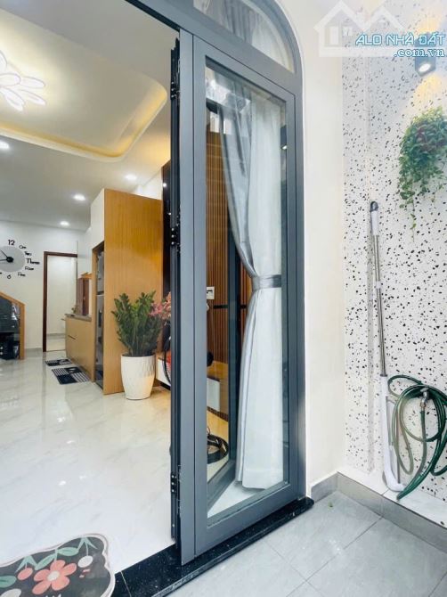 SIÊU PHẨM LÊ QUANG ĐỊNH P1 GÒ VẤP – HXH QUAY ĐẦU – NỘI THẤT SANG – SỔ VUÔNG – CHỈ 5.X TỶ - 5