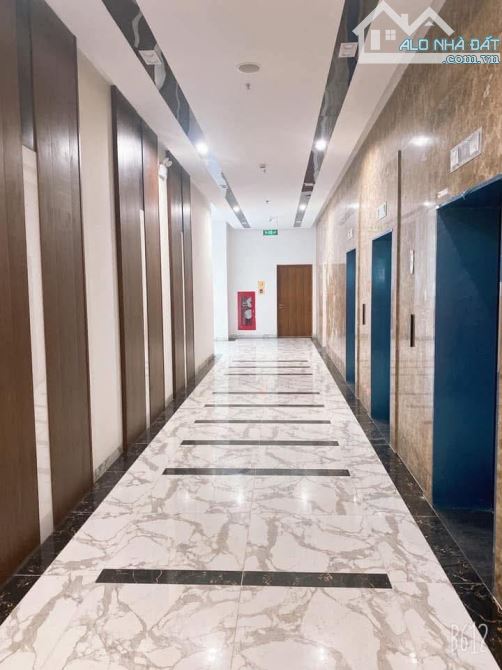 CHUYỂN NHƯỢNG TOÀ BUILDING NGUY NGA VIP NHẤT MẶT PHỐ - NGUYÊN HOÀNG - NAM TỪ LIÊM - HÀ NỘI - 5