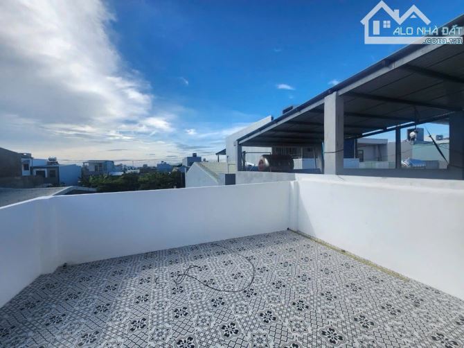 BÁN NHÀ 3 TẦNG - 3 MÊ - 81M2 - NGAY BẾN XE TRUNG TÂM - CHỈ HƠN 4 TỶ - 5