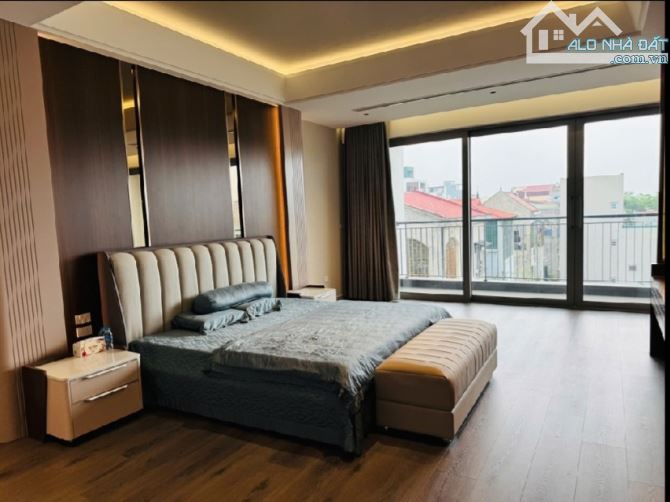 50 tỷ/180 M2/ 6 Tầng/7 Mt/ Kẻ tạnh. LONG BIÊN - 5
