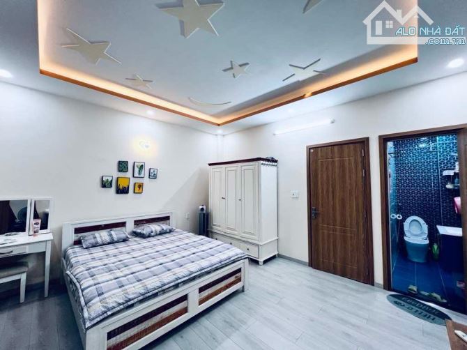BÁN NHÀ ĐẸP PHÂN LÔ ĐƯỜNG HÀ HUY GIÁP, Thạnh Lộc, Q12. DT: 55m (5X11) 4 tầng CHỈ 7.1 TỶ - 5