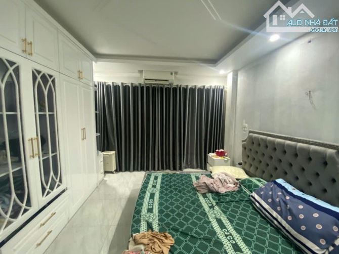 NHÀ ĐẸP - KIM GIANG – SỔ VUÔNG – 2 MẶT THOÁNG – CÁCH Ô TÔ 10M – 40M - 7,69 TỶ - 6