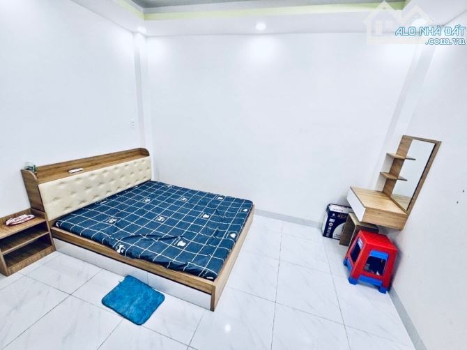 Mặt tiền Phạm Văn Đồng P.3 GV - 4 tầng 42m2 ngang 5,4m - Nhỉnh 11 tỷ - 6