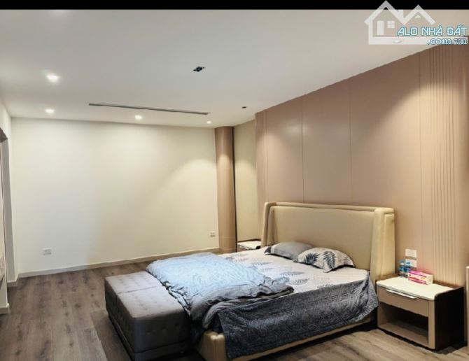 50 tỷ/180 M2/ 6 Tầng/7 Mt/ Kẻ tạnh. LONG BIÊN - 6