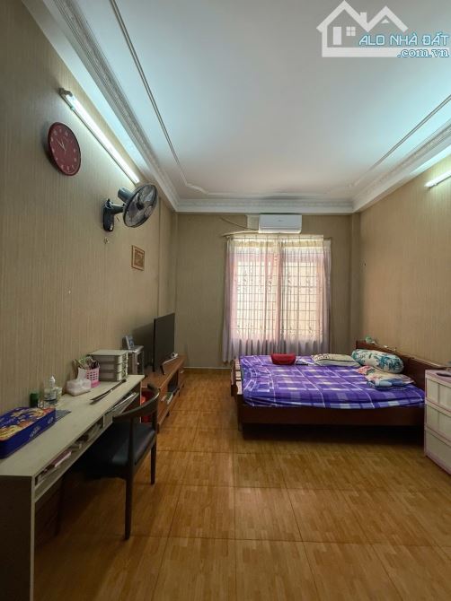 TÔ HIẾN THÀNH - QUẬN 10 - HẺM 6M 1/ XE HƠI NGỦ TRONG NHÀ - DT:63M2 - 4 TẦNG - NHỈNH 13 TỶ - 8