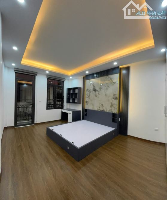 NHÀ ĐẸP - KIM GIANG – SỔ VUÔNG – 2 MẶT THOÁNG – CÁCH Ô TÔ 10M – 40M - 7,69 TỶ - 9