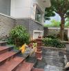 Bán biệt thự tại phố Hoàng Cầu 260m2, 4 tầng, ô tô tránh, kinh doanh, chỉ 75 tỷ.