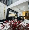 Bán nhà ngõ 31 Nguyễn Cao, DT 40/55m, 5 tầng thang máy, MT 4.7m, giá 12.4 tỷ.