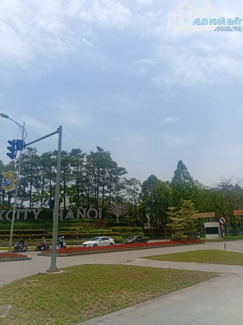 🏕BÁN NHÀ VIEW CÔNG VIÊN,2 THOÁNG VĨNH VIỄN, Ô TÔ ĐỖ CỬA, ĐỐI DIỆN PARK CITY LÊ TRỌNG TẤN:
