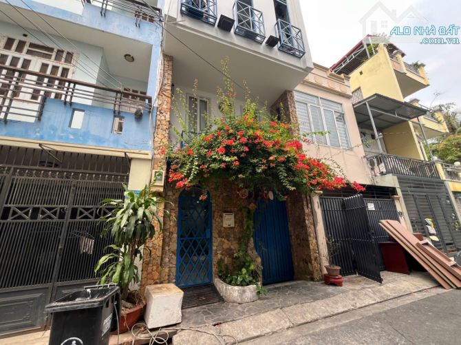 CHDV HIẾM – CÓ HẦM, THANG MÁY – VỊ TRÍ VÀNG MT ĐƯỜNG SỐ 79, QUẬN 7. GIÁ CHỈ 13.9 TỶ - 7