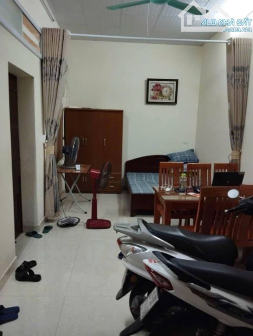 BA ĐÌNH . PHÓ ĐỨC CHÍNH 40 M X3 T MT 10 M GIÁ BÁN 6,8 TỶ  VIP BA ĐÌNH - NGÕ RỘNG THÔNG RA