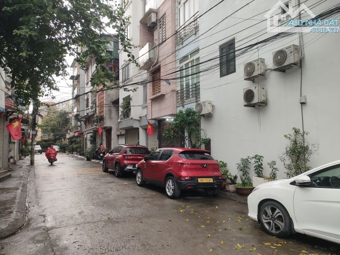 💥💥Mặt đường kinh doanh - mặt tiền quyền lực - ô tô thông  💎Cách mặt phố Ngọc Lâm 350 m.