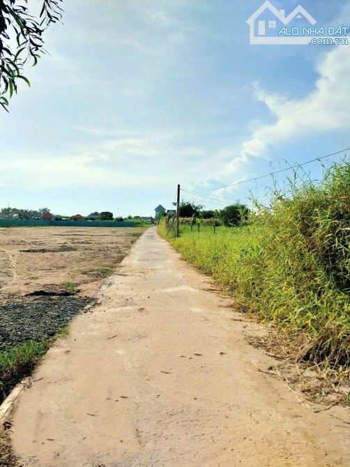 660tr b.á.n đất thổ cư sát bên QL50 – cầu Mỹ Lợi, TP Gò Công, Tiền Giang.