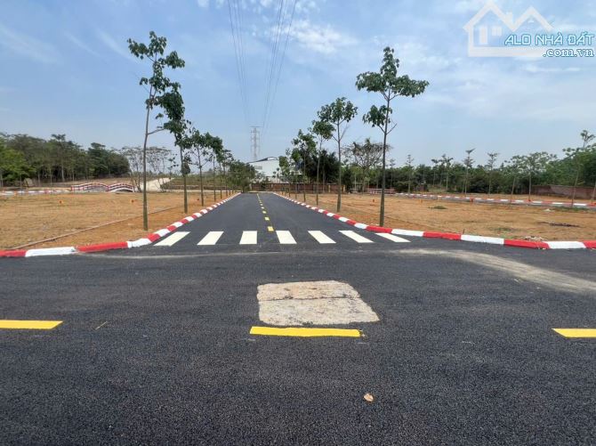 BÁN LÔ ĐẤT 155M2, LÕI KCN CAO HÒA LẠC, ĐƯỜNG 446 XÃ PHÚ CÁT. GIÁ ĐẦU TƯ CHỈ 3.XXTR/M2