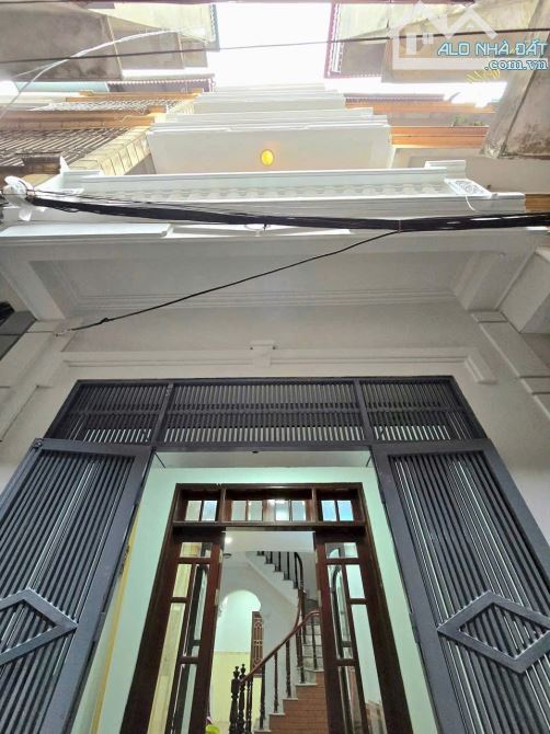 Bán nhà dân xây Tô Hiệu 40/43m2 4 tầng ,phân lô 2 thoáng ,ô tô đỗ gần ,giá nhỉnh 8 tỷ
