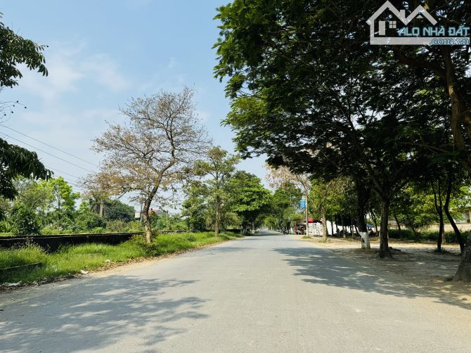 Bán đất mặt đường kinh doanh Nguyễn Chí Thanh - Hưng Đông