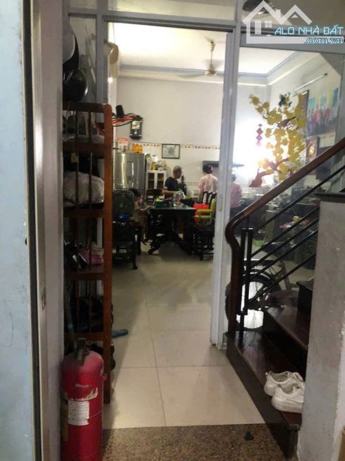 Bán Nhà Mặt Tiền Kinh Doanh - Đường Số 5, Phường Bình Hưng Hòa, Quận Bình Tân
