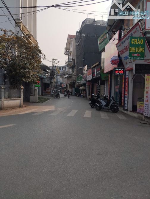 BÁN ĐẤT KIM CHUNG 90m2 - MT 4,5m, ĐƯỜNG TRẢI AFPHAN, OTO ĐỖ CỬA.