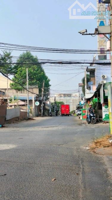 Mặt Tiền Ít Ai Bán Khu Gia Viên 1 Trệt 3 Lầu gần Đồng Khởi đối diện BV Đồng Nai