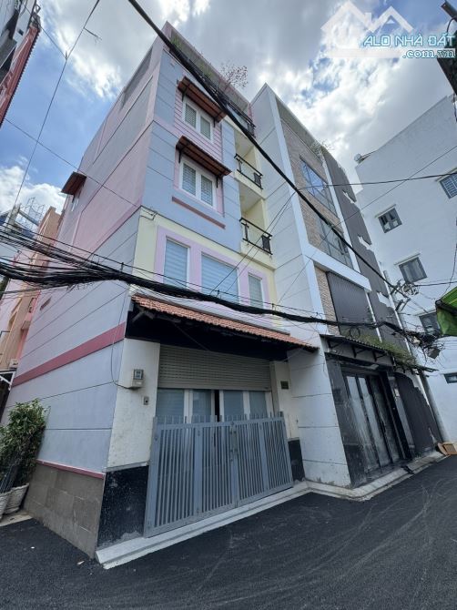 bán nhà thiết kế biệt thự  Hoàng Văn Thụ---DT: 7,5x 14m-- 3 lầu- thang máy --Gía: 18 tỷ